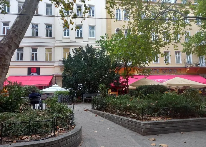 Liszt Ferenc Square Studio Apartment
